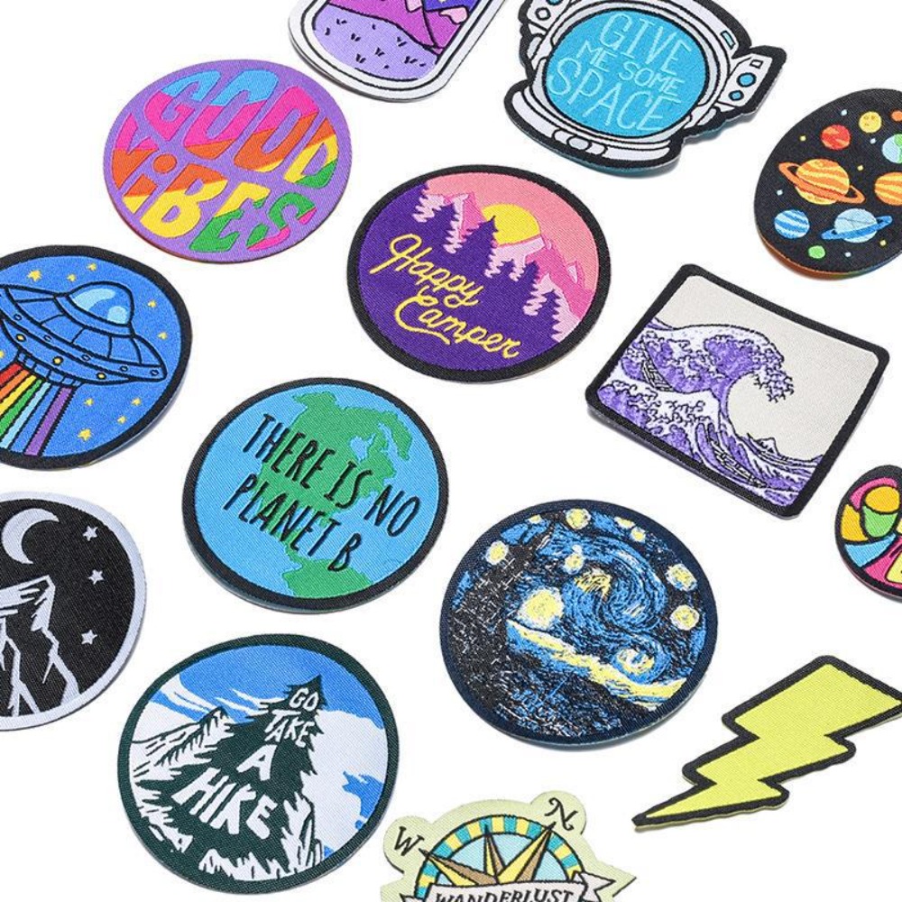 Cartoon-Landschaft Weltraum Ge – Sewing Labels Bewertung und Preis